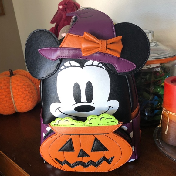 Loungefly Handbags - NWT! LOUNGEFLY Disney Witch Minnie Backpack